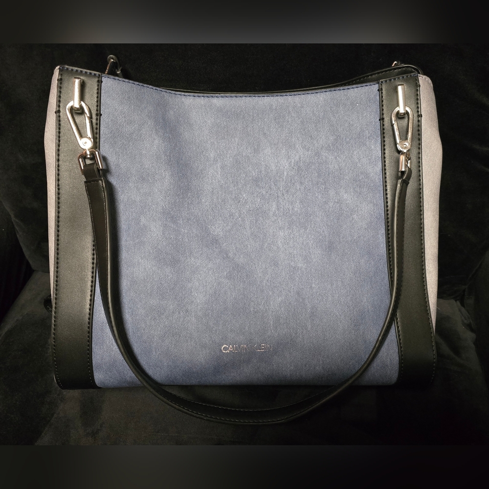 Calvin Klein Blue and Black Women's Bag